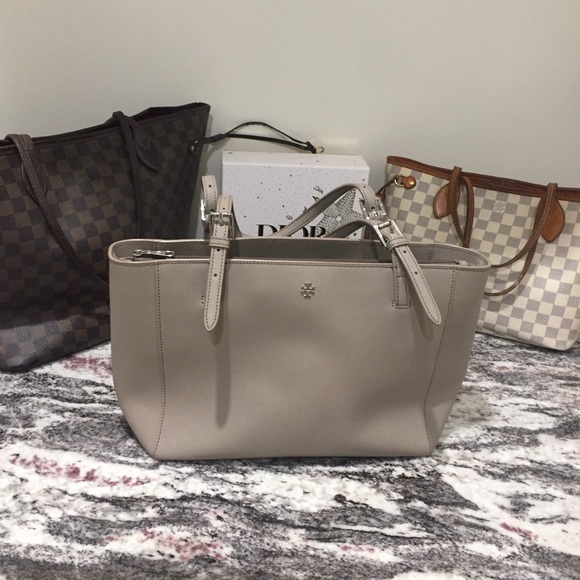 TORY BURCH | Authentic Saffiano Leather Tote